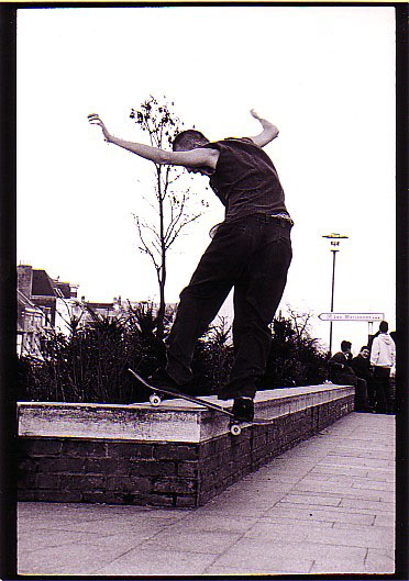 Damsfrontsideboardslide.jpg
