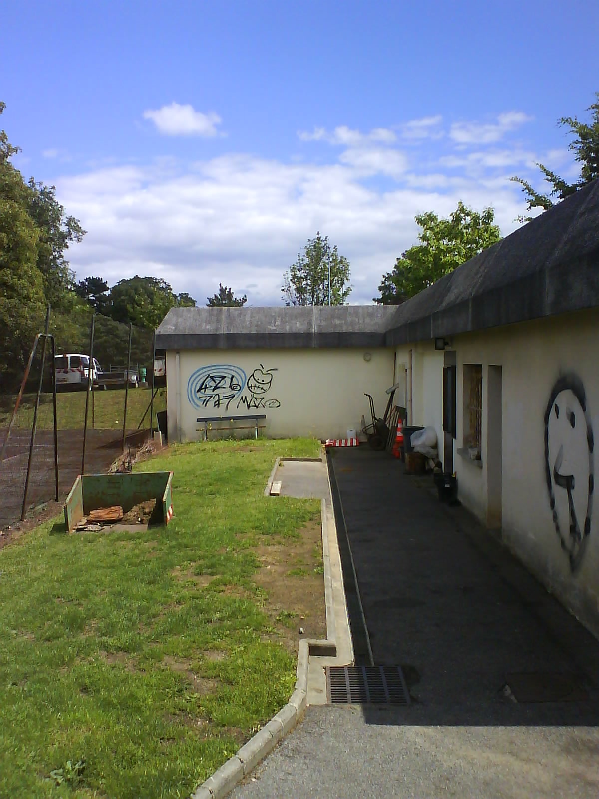 421Muzo-piscinebeauvais.jpg
