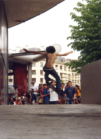 FP2005-09.jpg