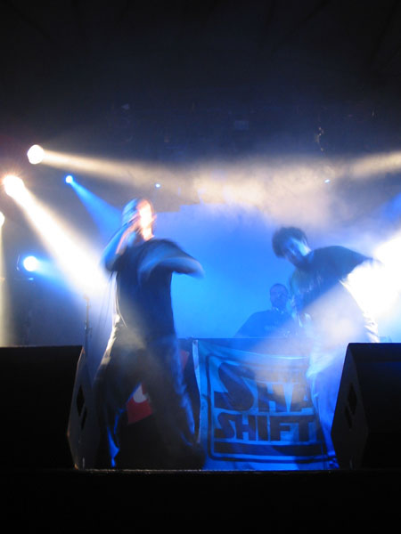 shapeshifters_24042005_1.JPG