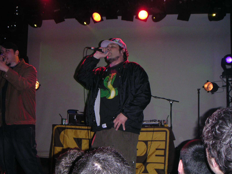 shapeshifters_circus_mars2004_2.JPG