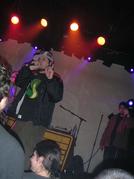shapeshifters_circus_mars2004_3.JPG