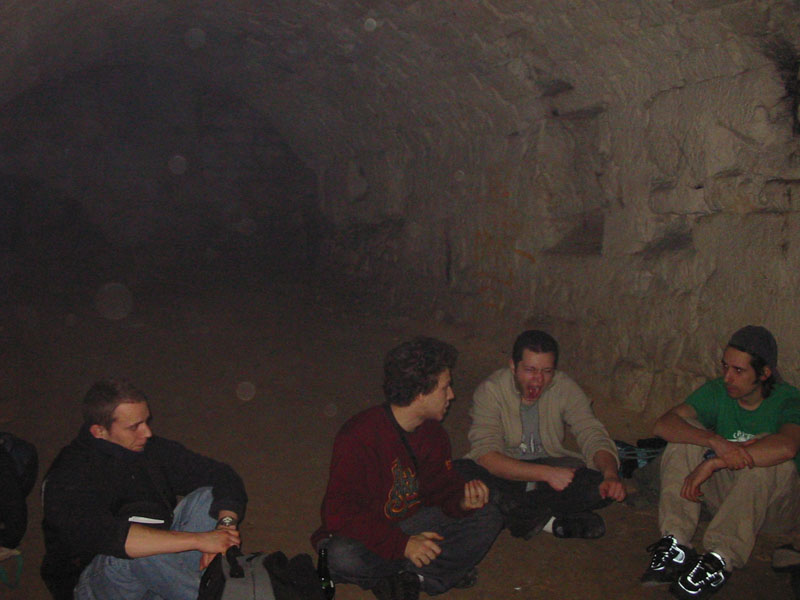 john_stomk_x_yayas_carriere_souteraine_ivry-vendredi4fevrier2005.JPG