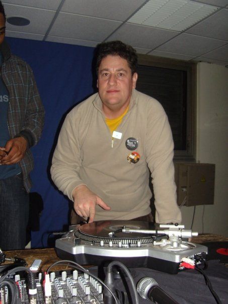 homerbd-posedjscratch.jpg